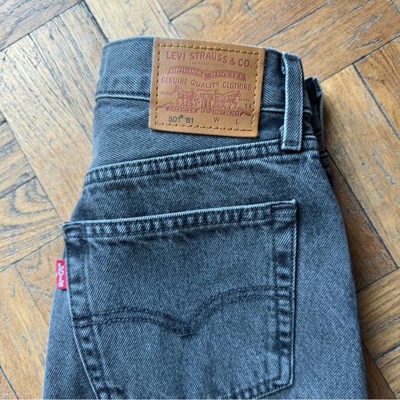 Levi’s 501‘81 High-Rise Tapered Jeans Lot of 2 - Picture 4 of 8